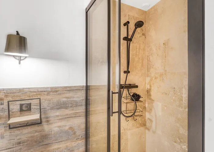 Apartamento 2 L - Ascenseur - Proche Palais - Calme