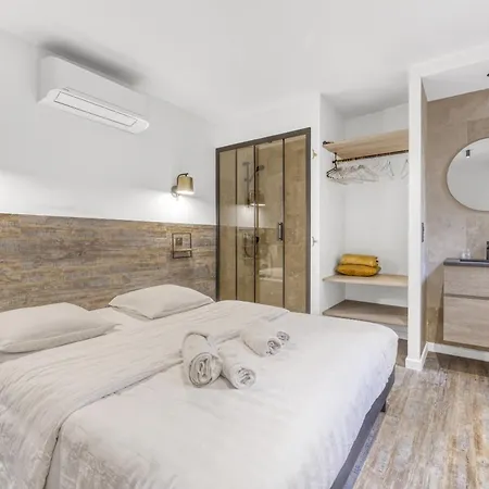 Apartment 2 L - Ascenseur - Proche Palais - Calme Cannes