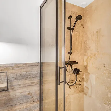 Apartamento 2 L - Ascenseur - Proche Palais - Calme
